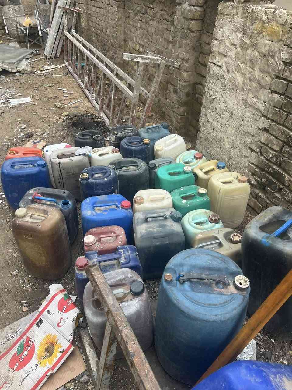 يالله السلام عليكم كل شي ابسعره سبالت شغاله شاشه وحده مكسوره وحده ماعرف شبيه من رخصه الادمن عندي غراض مال بيت للبيع الي عجبه شي يتصل ع الرقم بيه واتساب المراسله ع الخاص عنوان بغداد بغداد***********
