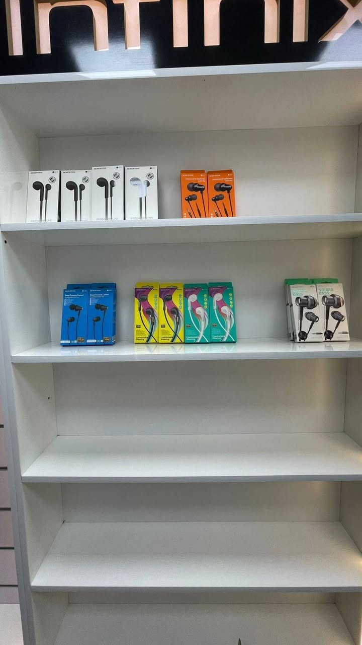 السلام عليكم
رفوف محل اكسسوارات موبايلات كامله للبيع الموقع السريدات القديمه للاستفسار المراسله على الخاص


**إذا كنت صاحب هذا الإعلان وتريد حذفه لأي سبب، رجاءا أرسل رسالة إلى الدعم الفني**