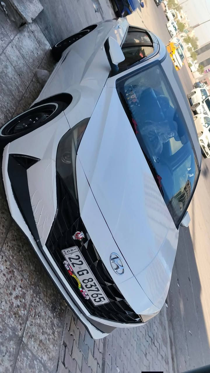 السلام عليكم هونداي  النترا2021 للبيع وارد امريكي رقم اربيل سنويه بسمي حادثها بنيد وجاملغ تبديل كير ومكينه مكفولات بدون ايرباك مكاني بغداد حي الاعلام السعر 160 وبيها مجال بصيط  شاري اتصل وتدلل مامتواجد عل فيس ***********
