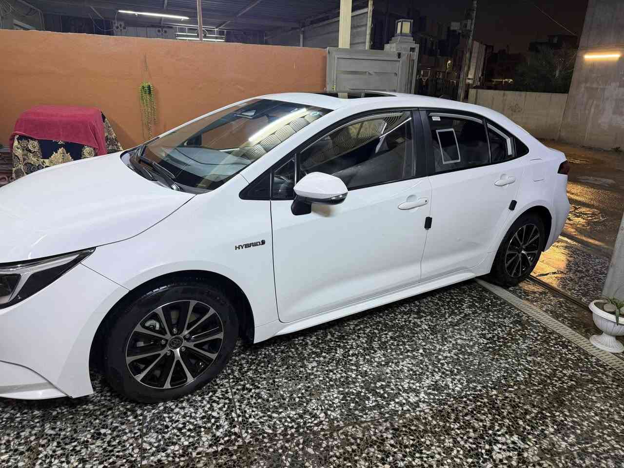 السلام عليكم من رحصه الادمن كورله وارد الصيني فول مواصفات  موديل 23  بيها بارد الباب الخلفي وبيها رصعه صغيره كلش موضح بالصور عداد السياره 97 الف السعر 138 ورقه العنوان الدوره حي الصحه هاتف 📞 ***********  وبيها مجال لطيبين
