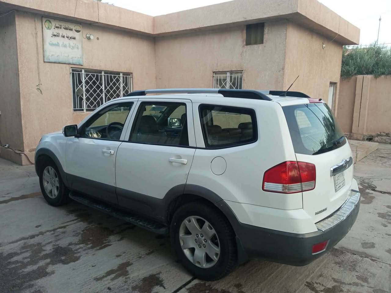 السلام عليكم
‏كيا موهافي للبيع 

مصبوغه عام 

‏السعر  120 وبيها مجال 

‏خليجي موديل 2012

‏مكينه 6 سلندر 

ماشيه 195

مكينه كير تخم تاير جديد 

‏تبريد  ثلاث قطع

‏تحكمات استيرن 

‏للاستفسار ***********

الخاص مفتوح مكانها رقمها الانبار
