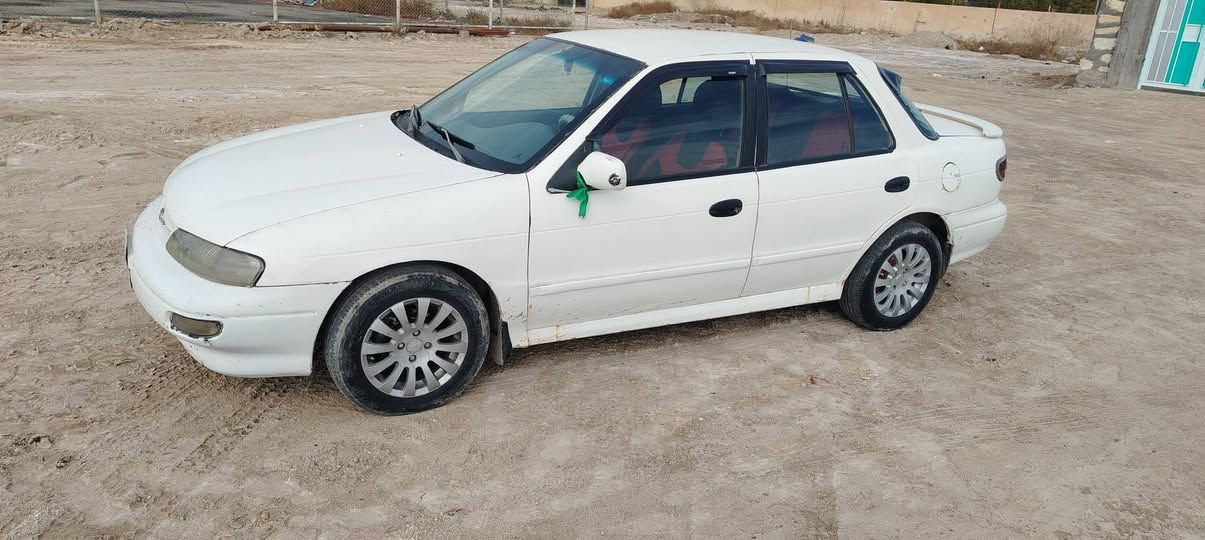 للبيع موديل ٩٥ محرك وكير نضاف سنوية لل٢٩ رقم انكليزي كامل باقي على استلام لوحات سعر ٣٤ مكان السياره بابل مسيب سدة ***********
