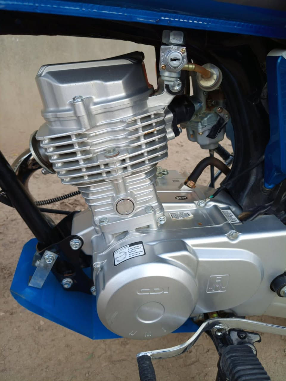 سلام عليكم دراجه البيع تعمير 2025 وشاصي رشه 2020دراجه مكفوله وشراي بيه خير ودلل وهاذه رقمي ***********
مكاني دوانيه قضاء الحمزه الشرقي
