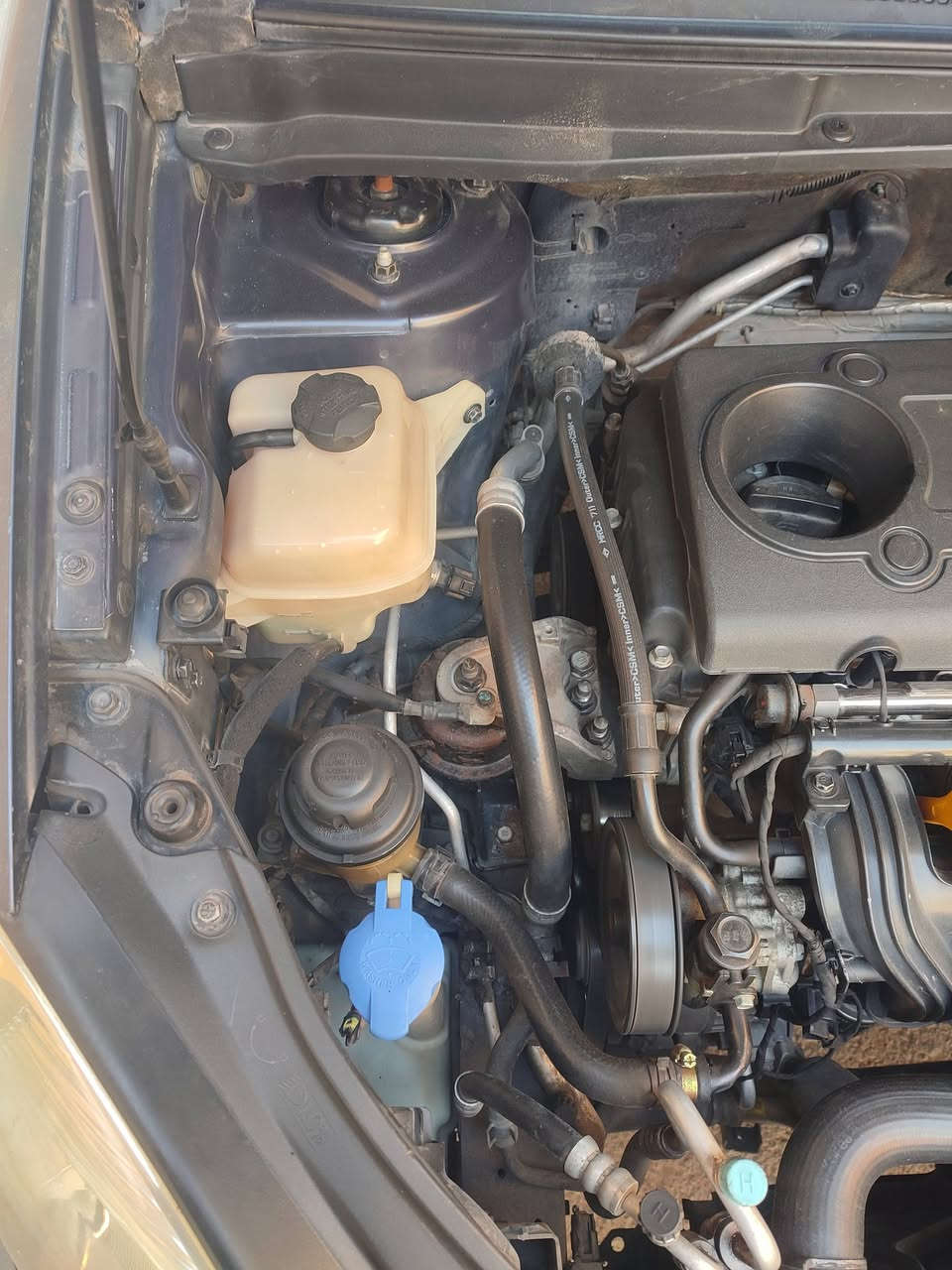 سلام عليكم
كيا كارنز 7 راكب موديل 2008 خليجيه 
مكفوله من الضربه والصبغ والتبديل 
رقم بغداد بأسمي 
مكينه وكير خير من الله تخم تاير 
السعر 105 
للاستفسار ***********
