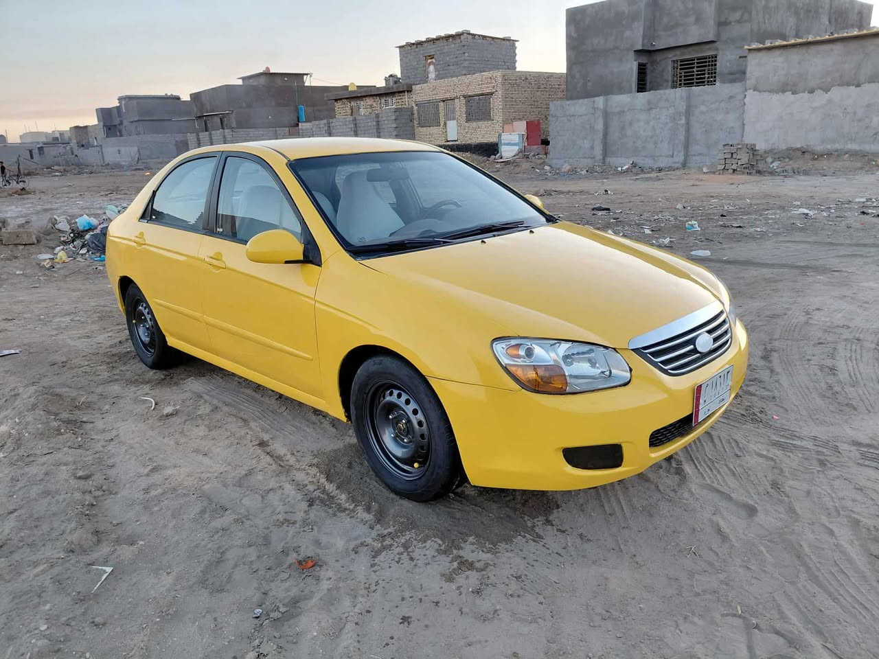 السلام عليكم كيه اسبكتره موديل2007 للبيع  رقم بغداد الماني تحويل ثاني يوم. سياره مصفرة هيئة وغرامه    مكينه 2000 جديده مكينه وكير وحداديه وتخم تاير وكهربائيات مكفولات    سياره بيه جاملغ امامي  سياره كل نقص مابيها جاهزه. السعر 72 بيه مجال حك الجيه. رقم الهاتف 
***********. مكان السياره كربلاء  مكلف بالنشر
