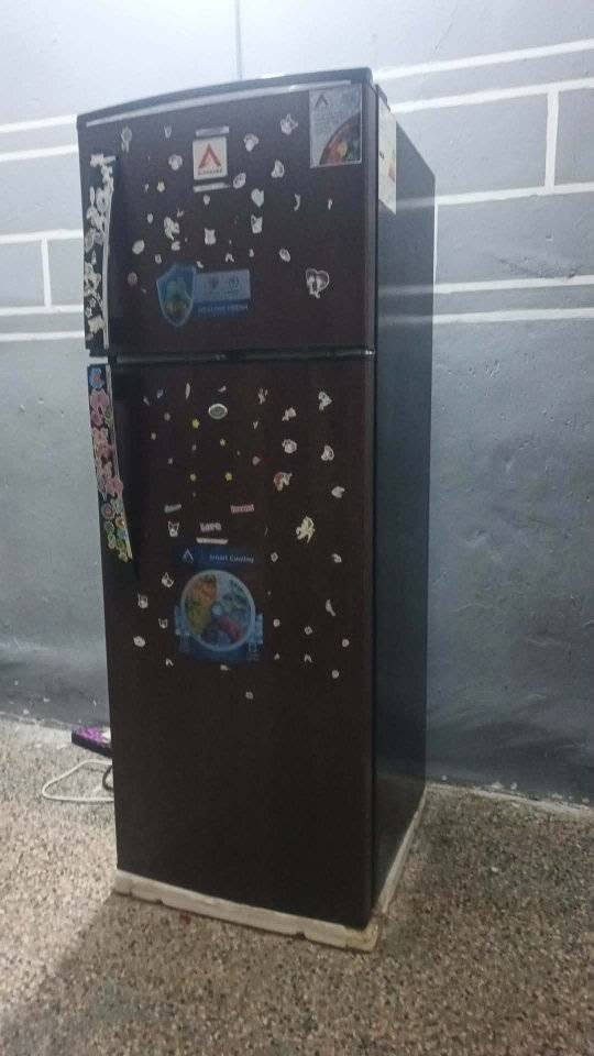 ثلاجة جديدة اخذتها ب480 قبل 20 يوم يظبط
صار ظرف وأريد ابيع حجم كبير ٢٠ قدم هسه اسمع منكم شتنطون بيها مع العلم كسر فلين لتكسر بسعر

العنوان الديوانية حي الصدر الاول قرب ملعب مركز الحسين
شراي اتصل
***********
كله من طرف اميره
