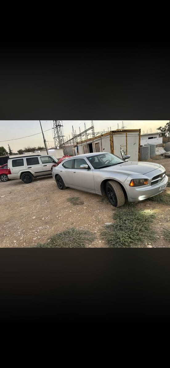 السلام عليكم 
 چارجر للبيع موديل 2009 
مكينه كير جديد كهربائيات بلاد 
سياره بسمي تحويل ثاني يوم 
وارد أمريكي حادث طلقات ٣بصفحت السايق 
سياره جاهزه تبريد تتفئه كفاله 
٠٧٧٤٢٧٦٨١٣/*********** السعر ٩٥ وبيها مجال بسيط
