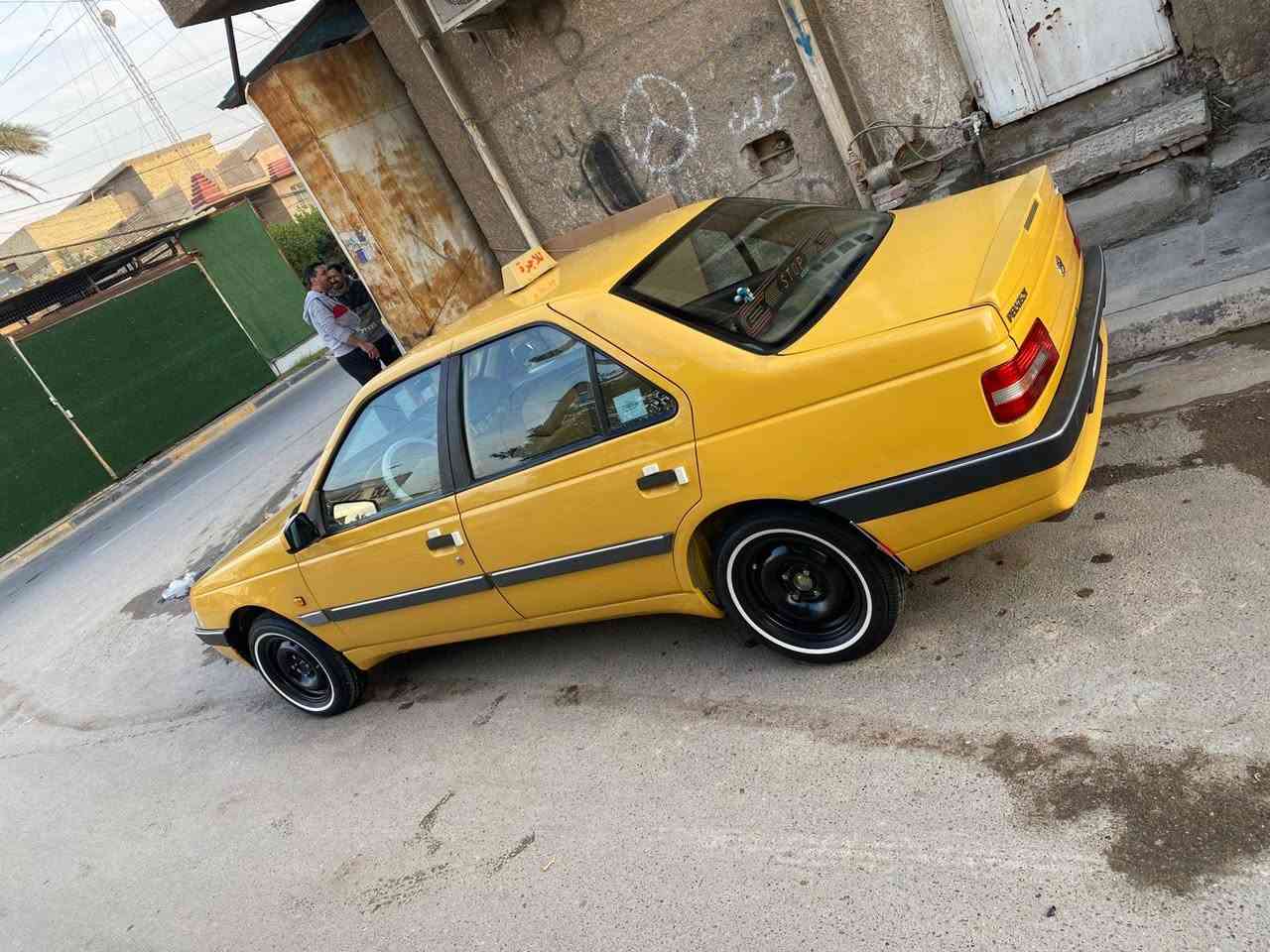 السلام عليكم
بيجو لميس 2016 دشبول عالي كير مكينه تبريد تدفئه مكفوله رقم الدولي مصفره هيئه وغرامات 
صدر امامي خلفي تخم تاير باتري جديد راديترات جدد سياره متعوب عليه مكان بغداد الحريه *********** السعر 47
