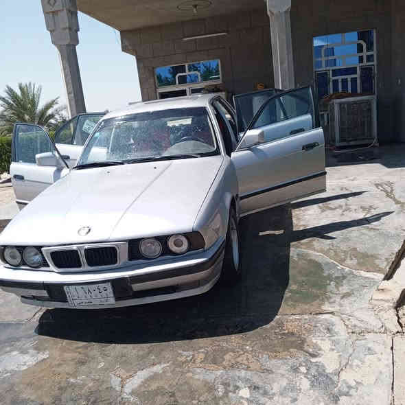 السلام عليكم سيارة 525 BMW سيارة مصبوغه عام للجمالية
كير ومكينه خير من الله رقم انبار مشروع وطني سنوية لحد عام 2029 تجي تشوف بعينك سعر السيارة 47$ وبيها مجال حق الجية هذا رقمي للتواصل *********** كورك ***********
