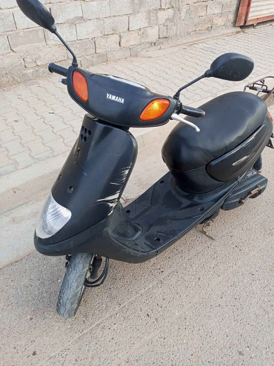 سلام عليكم
دراجه ياماها للبيع 60 شغاله سلف هندر نكره وحده 

السعر 250
***********
