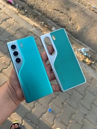 تكنو كامون ٤٠ برو • ٢٥٦ • 5G