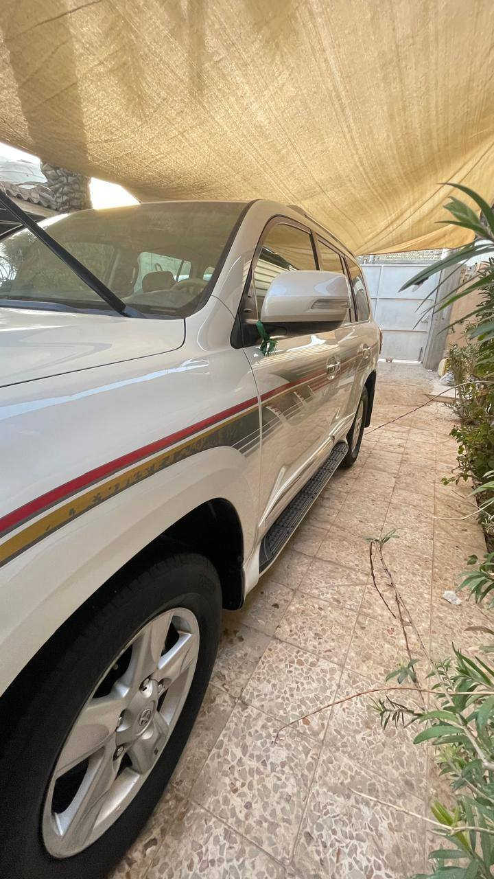 السلآم عليكم
لاندكروز 2012رقم بصره تحويل ثاني يوم محرك 8سلندر حداديه جديده تخم تاير محرك مفتوح مبدل بي كازكيت فقط بس شرط اترايها ناعمه ماناقصها برغي بالكارتون السياره البدي بي رشات صبغ قليل وباب الجنطه بي صبغ أثرطخه بسيطه

السعر ٣٢٥وبيها مجال للشراي

العنوان. البصرة

ابي الخصيب. نهرخوز

***********

***********
