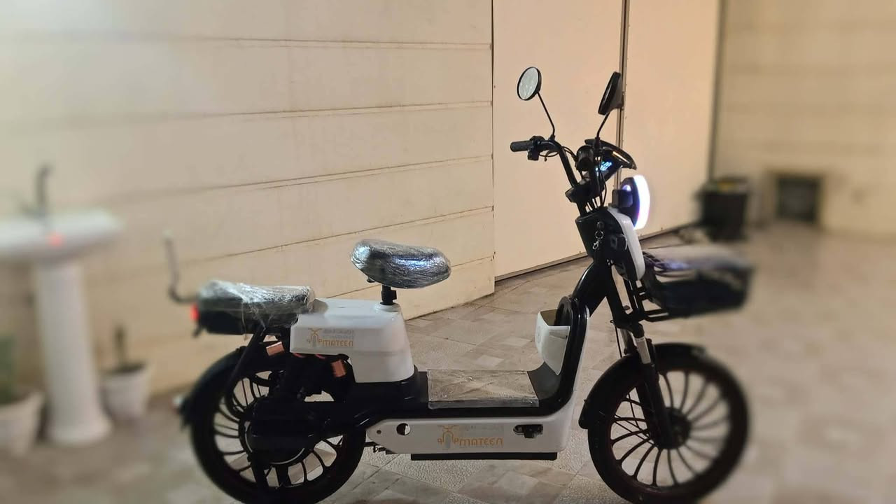 ماطور شحن للبيع حجم 20 بطاريات 5 مسطره كلو شغال اشاير هورن دبل بصمه دبل اسويج عنوان  موصل جانب الايسر


**إذا كنت صاحب هذا الإعلان وتريد حذفه لأي سبب، رجاءا أرسل رسالة إلى الدعم الفني**