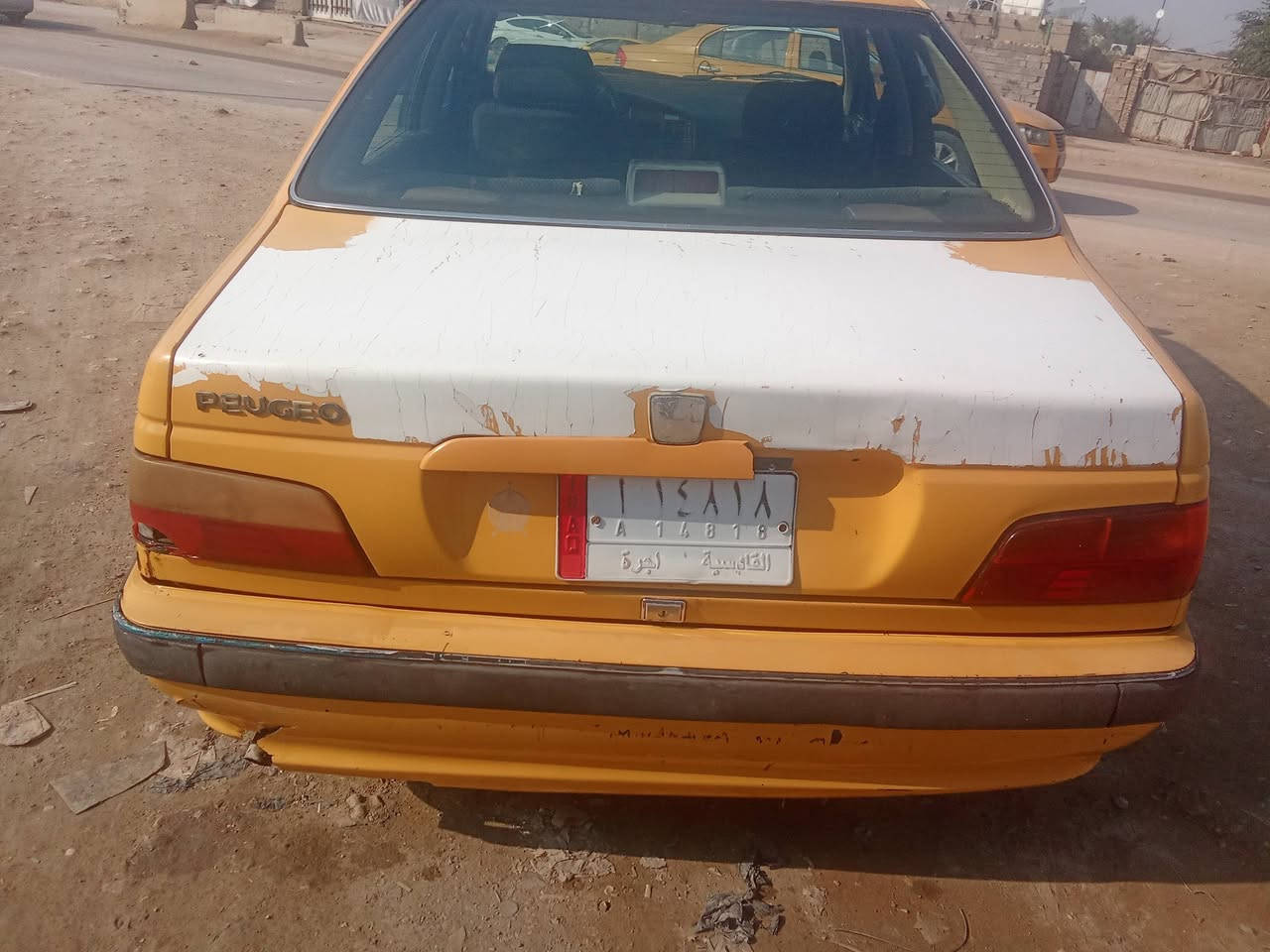 عليكم بيجو بارص 15مكفول مصفره هيئه وغرامات ب42وبيه مجال للشراي***********
