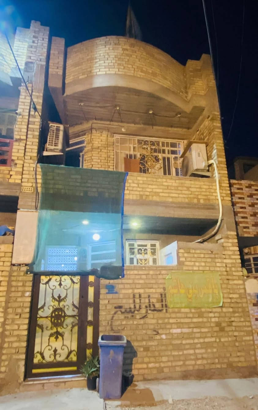 للبيع بيت زراعي سند ٢٥ بأسمي في العبيدي شارع معمل الطحين فرع اسواق النرجس
طابقين مساحه 70 متر بي غرفتين فوك وباقي التفاصيل موضحه بالصور والسعر 65 مليون للتواصل *********** متوفر فيس او واتس
