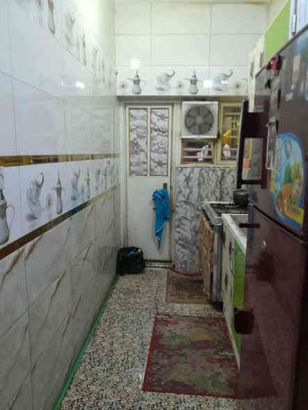 بيت للبيع مساحه48متر. طابقين بي غرفتين نوم واستقبالل ومطبخ وخدمات ♦️♦️العنوان لامين الثانيه لاعلام. خلف افران روشه شارع عريض ♦️♦️السعر 115بي مجال بسيط ***********
