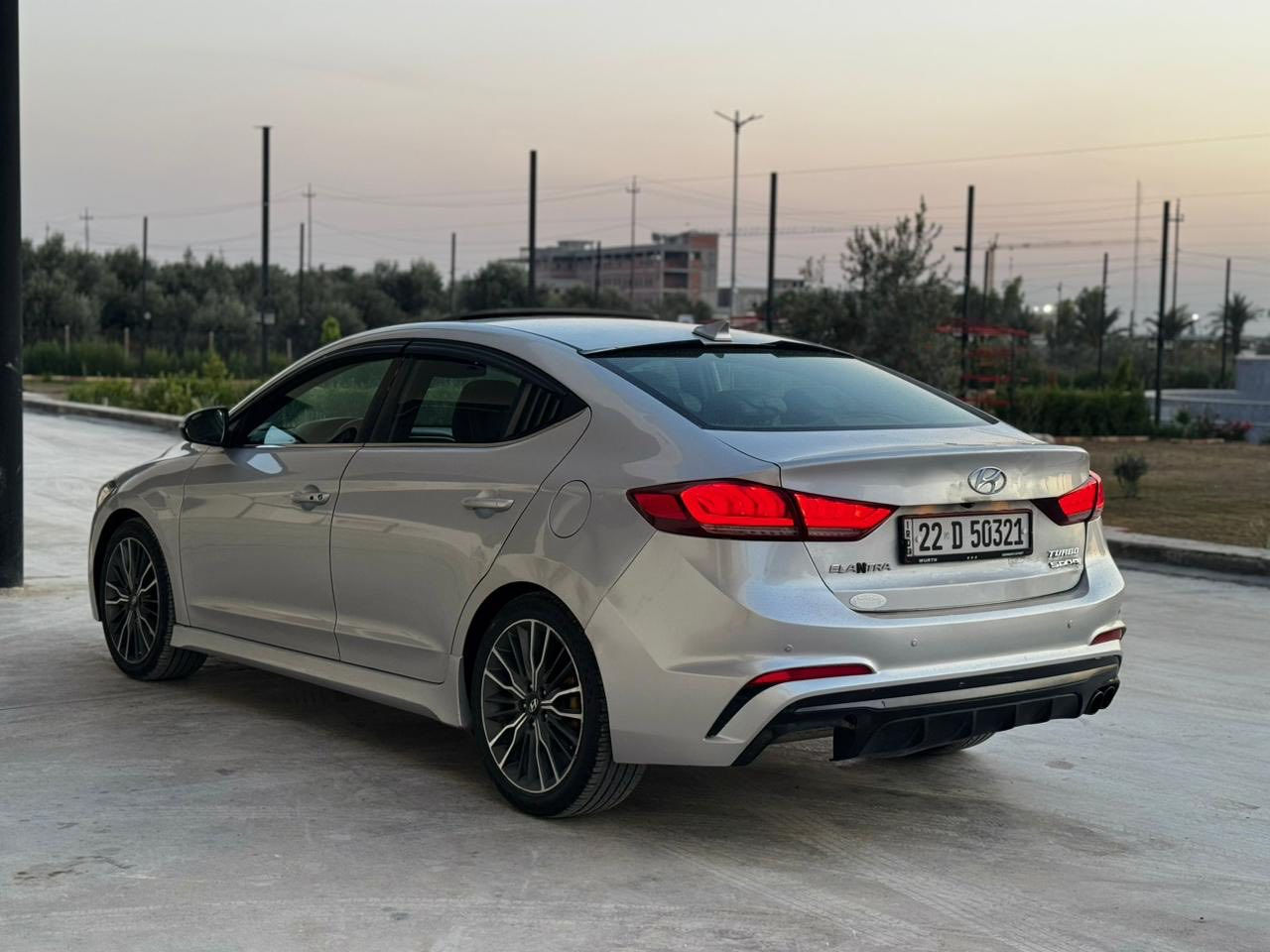 النترا سبورت 2018توربو – أعلى فئة 🚀
بيع او مراوس
🚗 المحرك:
🚀 1.6 TURBO
• انطلاقة وتسارع خيالي 🔥 (جنايتها معروفة)

صبغ جاملغ خلفي + ( صندوق خلفي تبديل شركة نفس اللون)
الايرباكات سليمة ✅
 

المواصفات:
بصمة تشغيل + أبواب + صندوق
كشنات جلد + تدفئة كشنات
فتحة سقف سلايد روف
انارة ترحيب بيدات الأبواب
ABS مانع انزلاق
شاشة فحص أعطال
شاشة كبيرة خرائط + Android Auto + Apple CarPlay
تحكم ستيرن
نظام صوت  انفنتي INFINITY
كشنات جلد حضن رياضي + تدفئة
رادار جانبي
ستيرن رياضي حرف D
حساس مطر (ماسحات اوتوماتيك )
كزوز رياضي
‏ويل كروم رياضي مع تخم تاير Blackhawk  
انارة ترحيب بيدة الباب
لايتات زينون أمامي
بك لايت LED 
شفتات ستيرن رياضي
گير أوتوماتيك 8 نمر دبل كلچ
دبل إگزوز رياضي صوت بلاد
ويل كب 18 رياضي بلاد
انظمة قيادة (Normal – Eco – Sport)

مكينة + گير صدر
تبريد وباتري جديد
تايرات تخم جديد

هزة ورقم اربيل جديد سنوية لغاية 2030

💰 السعر: 126 بيع او مراوس

*********** واتساب
***********
 *********** واتساب 

📍 الموقع:  معرض العربي - الموصل
