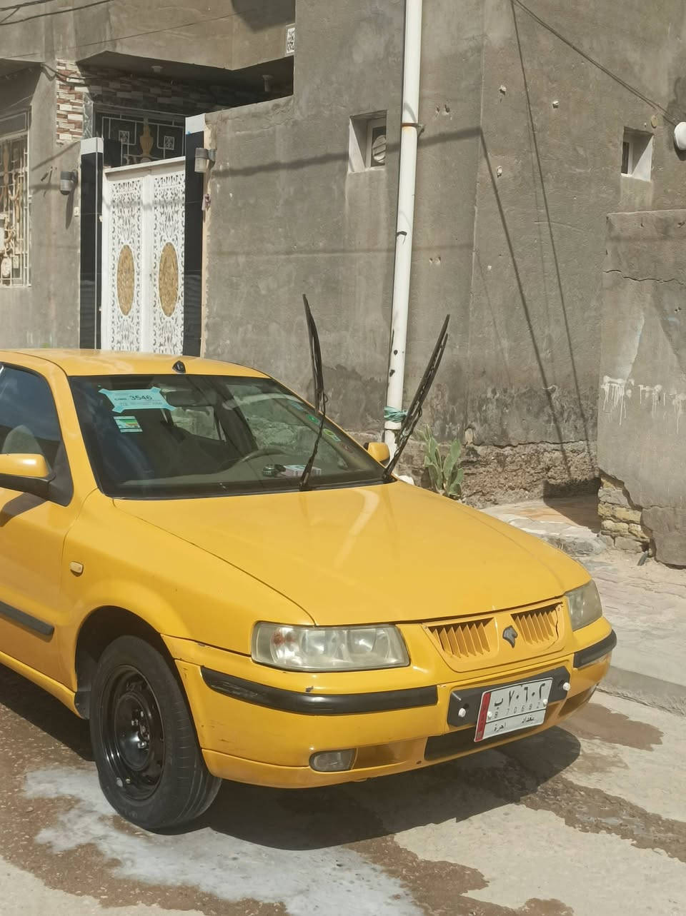 السلام عليكم 
سمند للبيع موديل 2012 رقم بغداد سياره خير من لله كير ومكينه شرط تبريد شغال دواخل حلوه نضيفه ضربتها فقط جاملغ خلفي 
مكان سياره سماوه سعر خاص ***********
