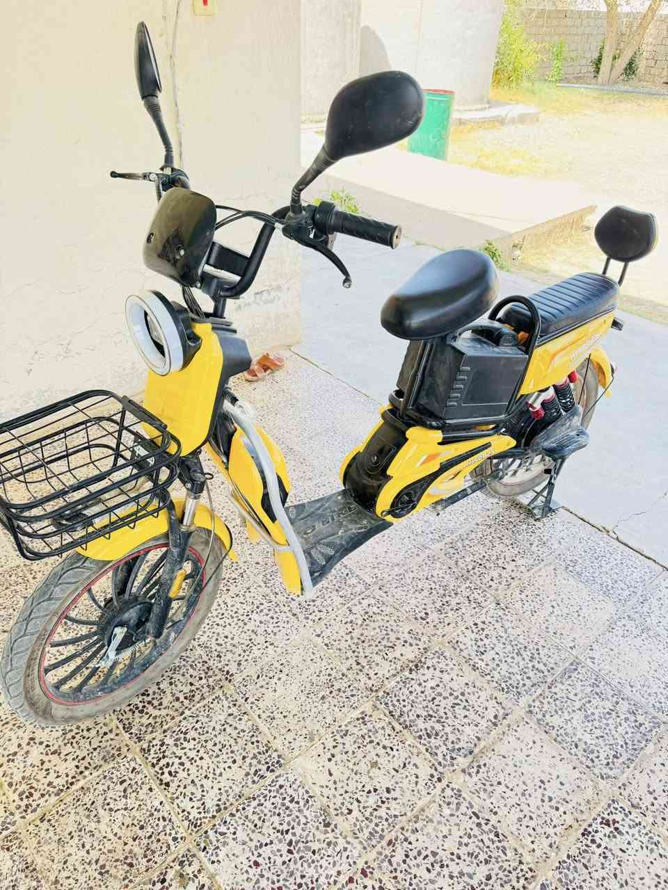 السلام عليكم بايسكل شحن للبيع 4بطاريات دبل موديل 2025بي شويه صرف شحن


**إذا كنت صاحب هذا الإعلان وتريد حذفه لأي سبب، رجاءا أرسل رسالة إلى الدعم الفني**