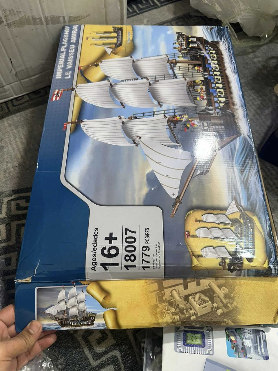 السلام عليكم شلعه 10 قطع ليگو مهتم راسلني واتساب
***********
