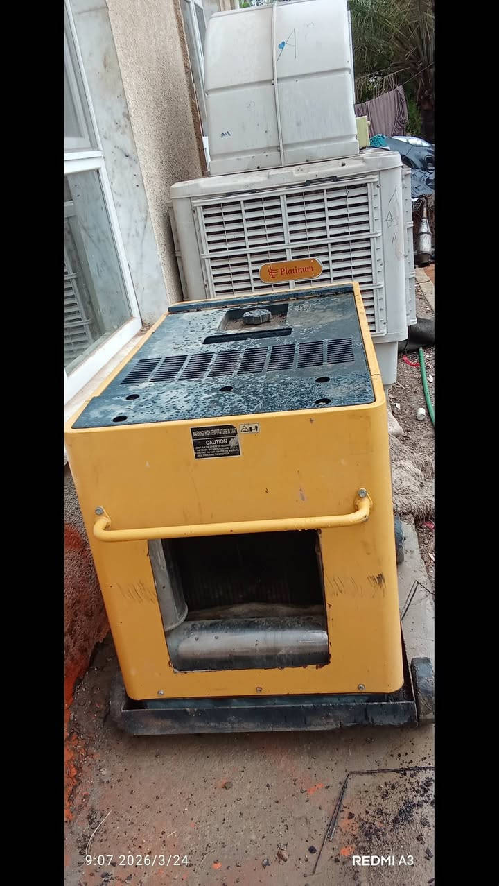 سلام عليكم مولد كاتم10كيفي مكان الصويرة طريق المطار مستعجل ***********/***********
