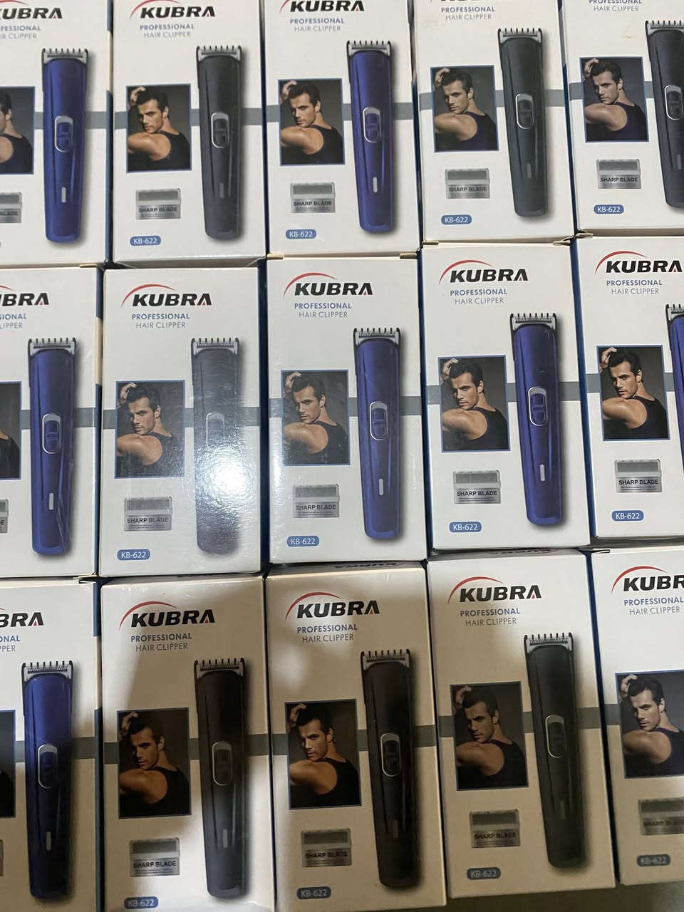 مەکینەکەی کوبرا سفر وەک موس
شەحن و کارەبا 
نرخی دانەی ٥هەزار جوملە 
***********
