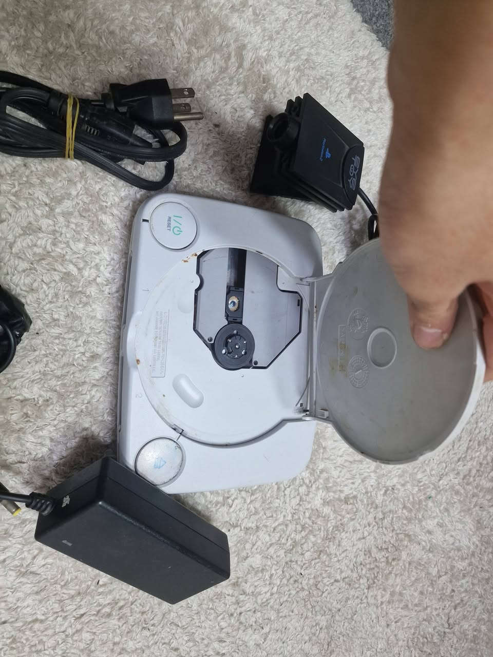 سعر ١٥ مع توصیل بلي وان شغال بس مایشتغل قرص


**إذا كنت صاحب هذا الإعلان وتريد حذفه لأي سبب، رجاءا أرسل رسالة إلى الدعم الفني**