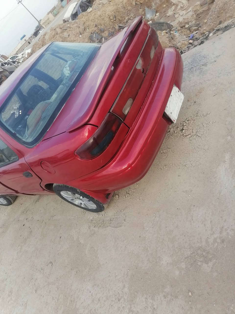 للبيع كيا سيفيا موديل 95  رقم بغداد سنويه ساقطه 2023  مكينه مفتوع كير عادي مكفولات سياره مكفوله من الكص وضربه قويه مصبوغه عام لجماليه مكان السياره ذي قار الفجر الشراي يتصل وبي خير ويدلل *********** السعر 24
***********
