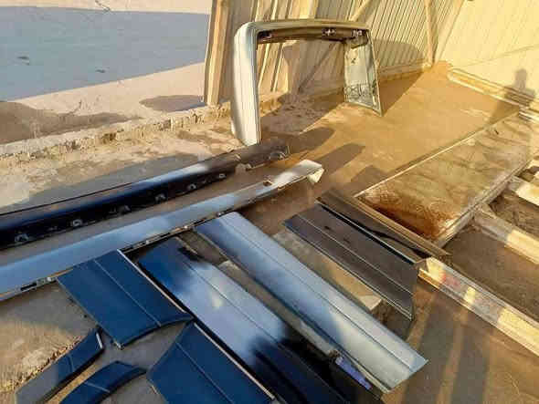 للبيع  حجل شبح مال موديل ٩٦ مال وارد يابان شرط بل سلفون جبته لسيارتي ردت اعمرهه وبعتهه ماصبغته للبيع كامل
 السعر 4 ورقات وبي مجال 
مكاني بابل 
***********
