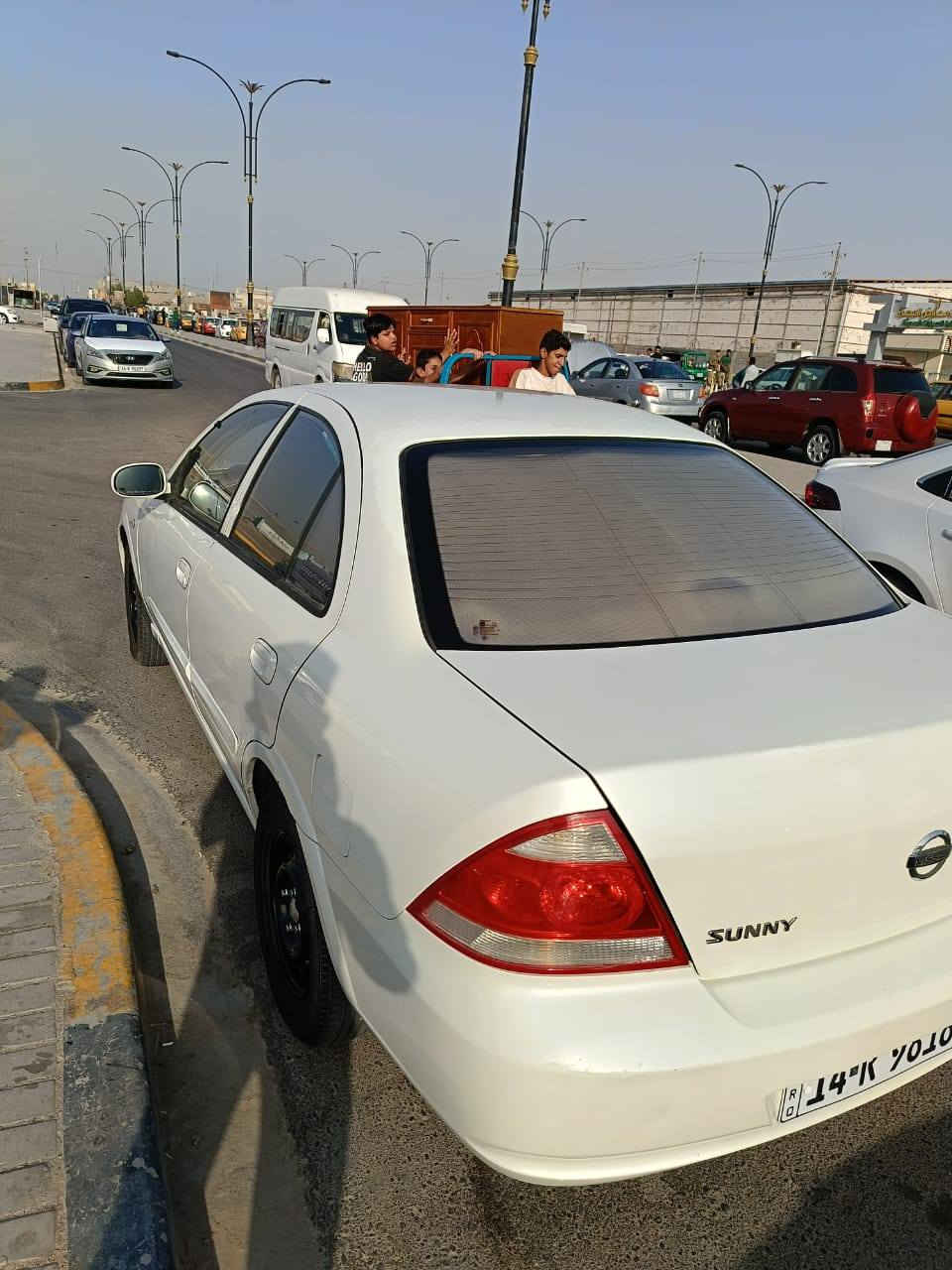 السلام عليكم 
نيسان سني ياباني موديل 2013
مكفوله من البارد والتبديل واي ضربه 
مكينه  +كير بلاد  وكفالة من اي عطل او نقص 
تبريد حداديه جيدات 
سنويه لل29
الرقم بصرة باسمي 
مكان السيارة ابي الخصيب مهيجران
السعر 110 بيه مجال بسيط *********** ابو الخصيب, البصرة
