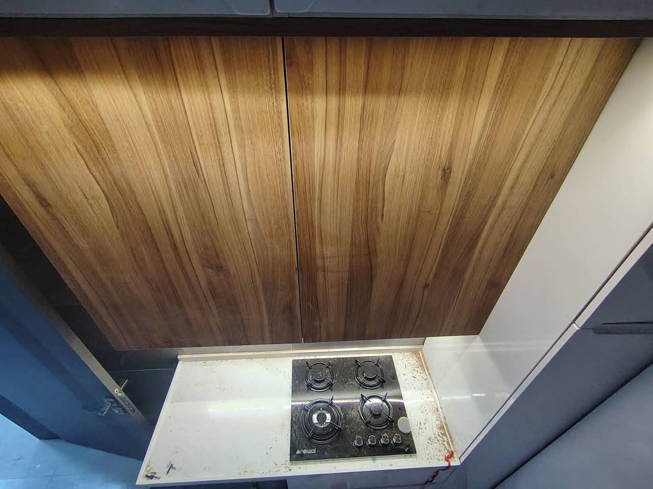 صباغ بيوت +ديكورات +كونترات النجف الاشرف الاتصال ***********
