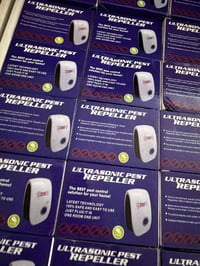جهاز طارد للحشرات بالموجات فوق الصوتية (Ultrasonic Pest Repeller) هو ح...