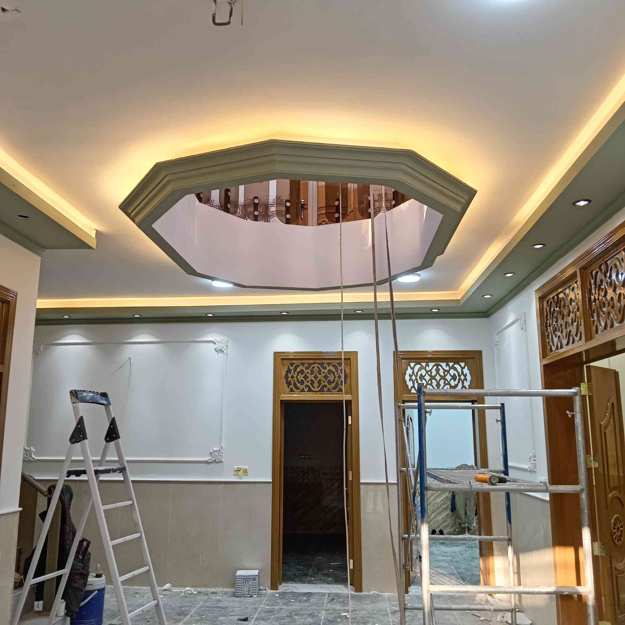 عرض  خاص لشهر شعبان المبارك🌹
سعرمتر الجبس بورد (25 الف) مع الصبغ 🔥
كوادر مختصة بتنفيذ واجهات المنازل
والنقوش الملكية الحديثة

سرعة في الانجاج ودقة في العمل
مواد ذات جودة عالية

يوجد لدينا كادر مختص بناء تسليم مفتاح👍
اسعار مناسبة جدن

للتواصل والحجز والاستفسار اتصل بل ارقام التالية
***********
***********
