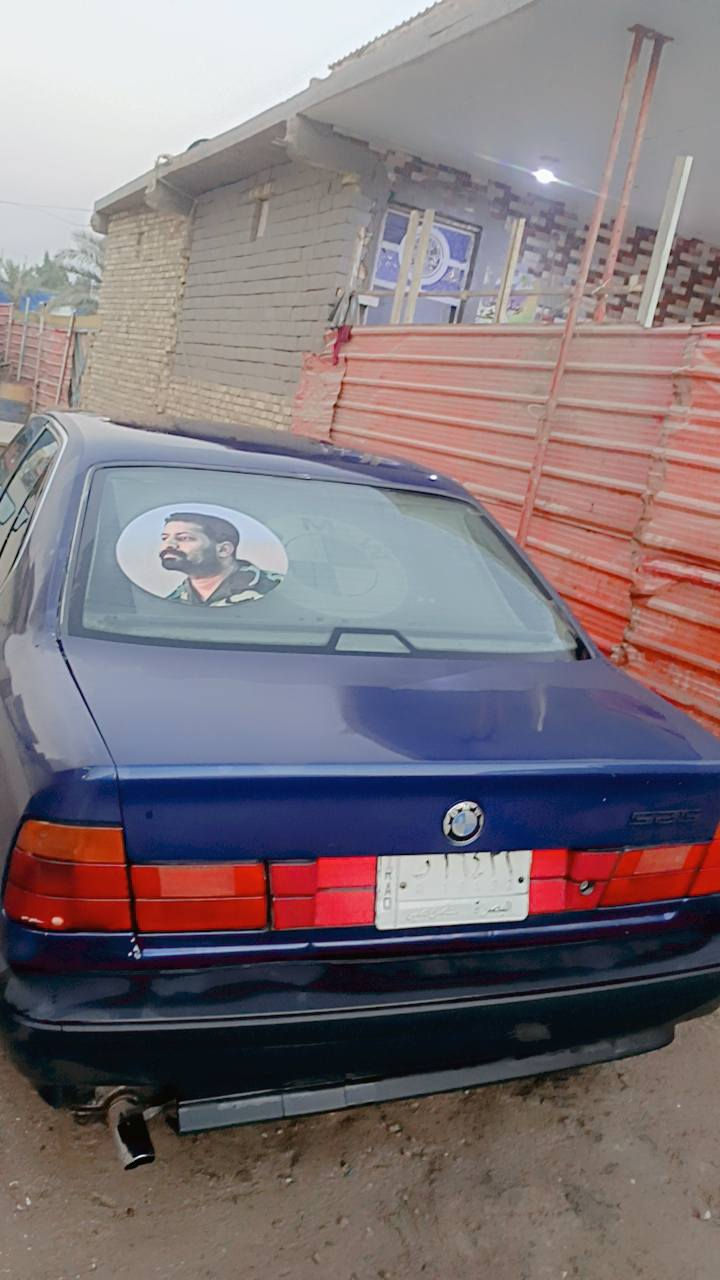 سلام عليكم بي ام موديل 91 رقمه بصره سنويه صاقطه 21 عليه قرامه 140الف مديل 91 رعيه بكربلاء ريد تحويل 525 مكينه بلديه 35مفتوح السعر 35 بيه مجال رقم هاتف ***********
