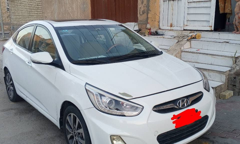 هونداي اكسنت ٢٠١٥ خليجي رقم بغداد بسمي موجودة في كربلاء محرك ١٦٠٠ بيه نص جاملغ امامي صبغ والباقي مكفول السعر ١٠٦ للاتصال *********** كربلاء, العراق
