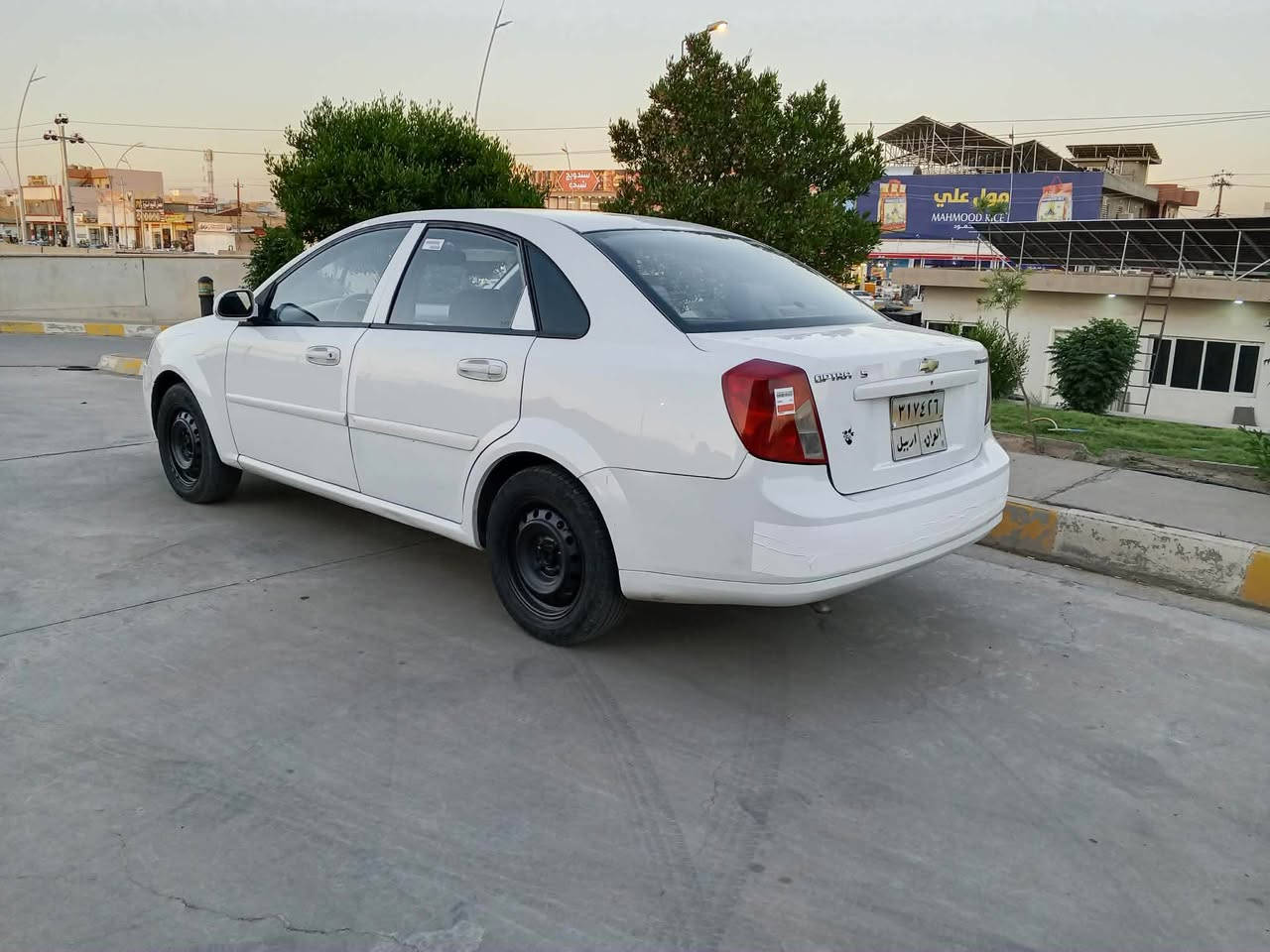 اوبترا. 

موديل ٢٠١٢. كير اوتوماتيك 

كير محرك بشرط.  تاخم صدر تايرات بشرط

سياره بجم كبس.  بس بيها ٣ قطعه صبغ بدون دواخل. 

رقم وسنويه حديد لحد ٢٠٣٠ 
ب
بشرط تحويل 

سعر ٧٤ وبي مجال. اذا شراي خابر عل رقم 

*********** كركوك, العراق

