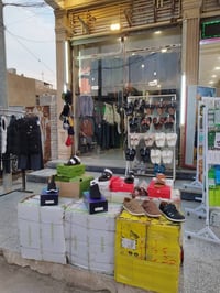 مجمع ملابس رجالي • للبيع كامل • عمارة ميسان