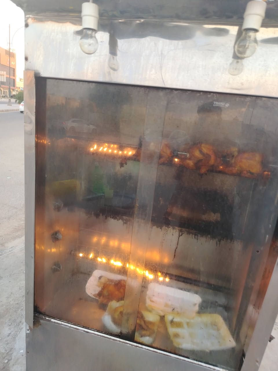 شوايه دجاج سته شيش لبيع ناصريه مركز ***********
