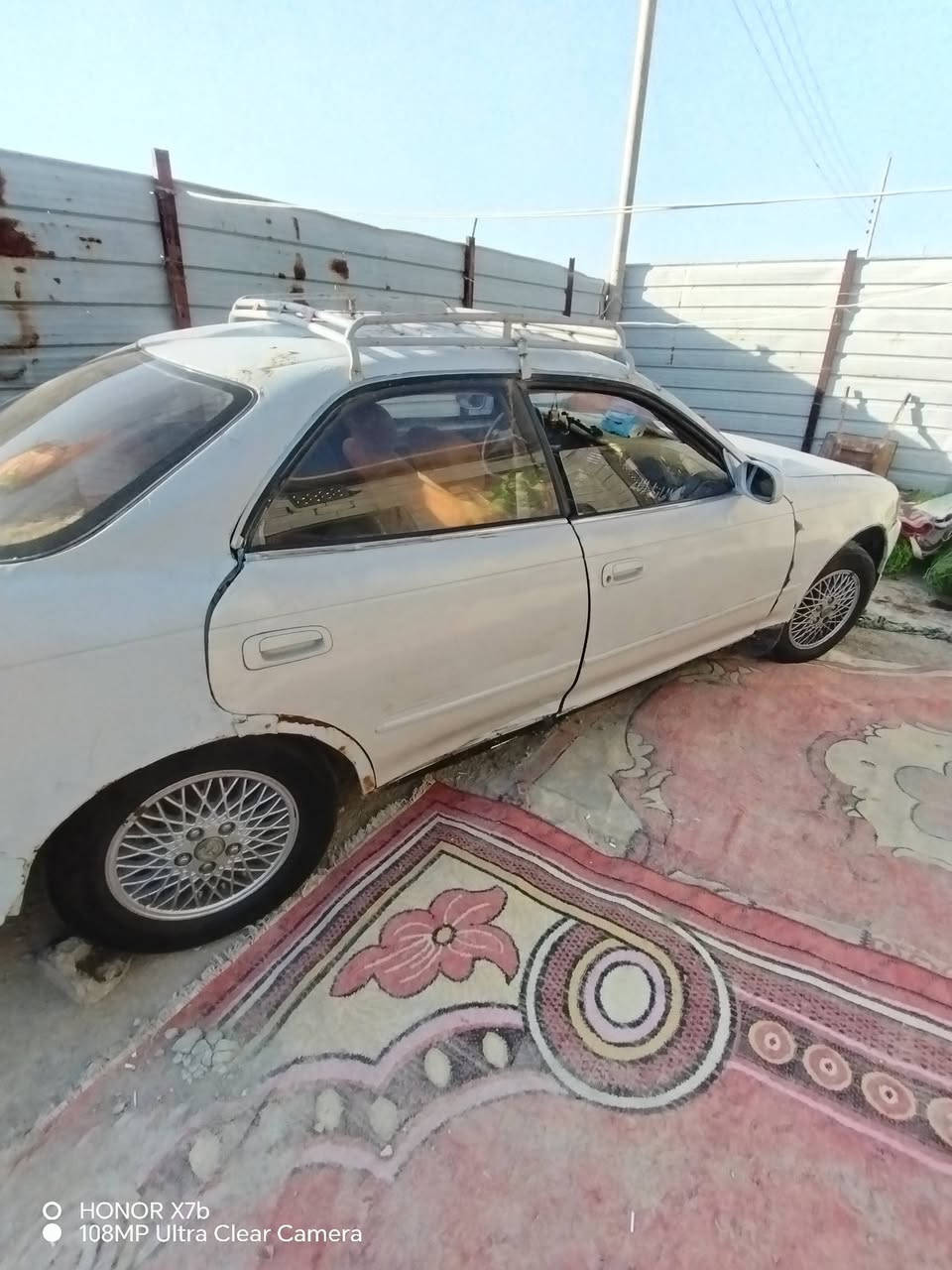 سلام وعليكم مرك نفخ البيع سياره شغاله السعر 20 بيهه مجال بصيط  بس كيرهه مبوش العنوان البصره كرمت علي المسحب مكلف بل نشر *********** هاذه رقم راعيهه
