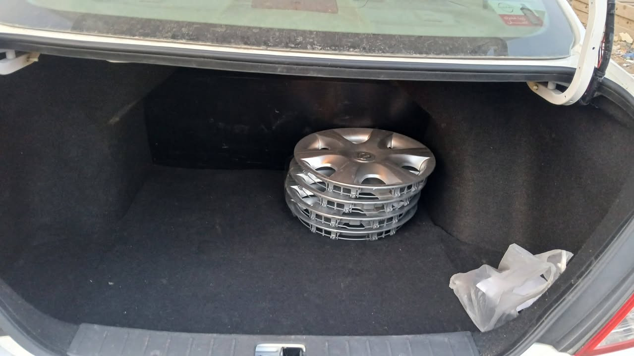 السلام عليكم نيسان سني ٢٥ كفاله من صبغ وضربه ولبارد سياره اخت زيرو رقم رابيل ***********
