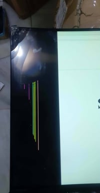 تلفزيون • شاشة مضروبة