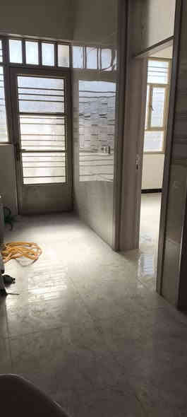 مشتمل للايجار زيرو محد ساكن بي
يحتوي الطابق الارضي استقبل ومطبخ وغرفه نوم 
طابق الثاني غرفتين نوم سويتات حمام داخلي 
ب700 وبي مجال 
الموقع بغداد الجديده 
شارع المسبح قرب مدرسه البحتري 
للاستفسار الاتصال على الرقم التالي 
***********ابراهيم
*********** مهند 
 واتساب مكتب السلطان للعقار 🏠 و المحاماه ⚖️
