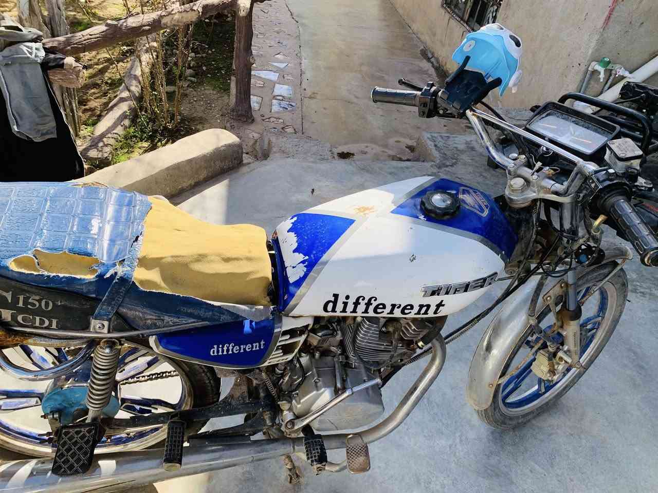 موطور للبيع
موديل ٢٠٢١ يعوزه كشن
وغسله زينه 
السعر ٣٧٥ 
اتصل *********** 
ناحيه الزاب 
خاص ماكو وحياكم
