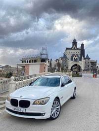 بي ام دبليو 740I • فول مواصفات • توماتيك
