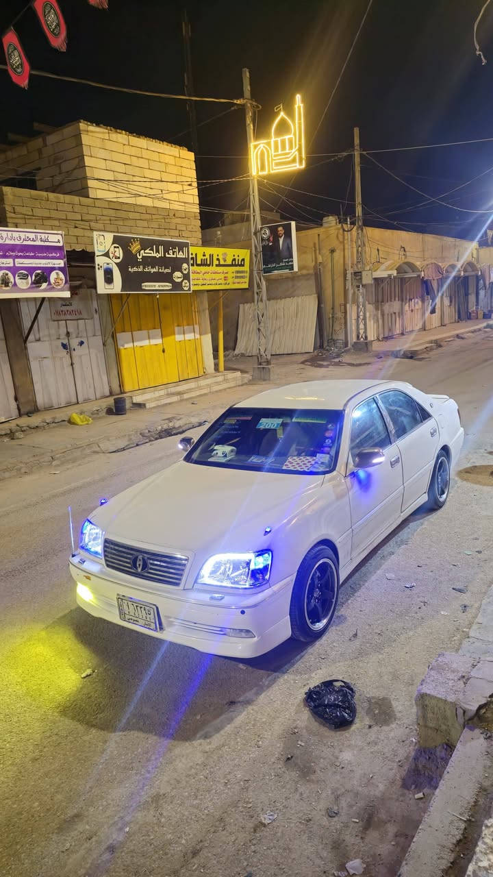 السلام عليكم 
ملكه 2002
رقم انبار مشروع وطني مداور 
قماره 
غرفه جلد 
تبريد قطعتين+ثلاجه 
اربع دكم اصل 
ستيرن كهرباء 
كشنات كهرباء 
سياره ما عايزه شي 
مكانه ديوانيه 
السعر ١١٠ وبيه مجال 
الستفسار اتصال ***********
