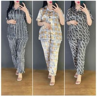 ملابس • جملة • مفرد