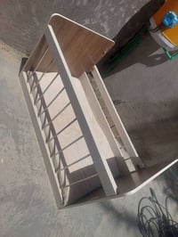 سرير طفل • مستعمل • بيع مستعجل