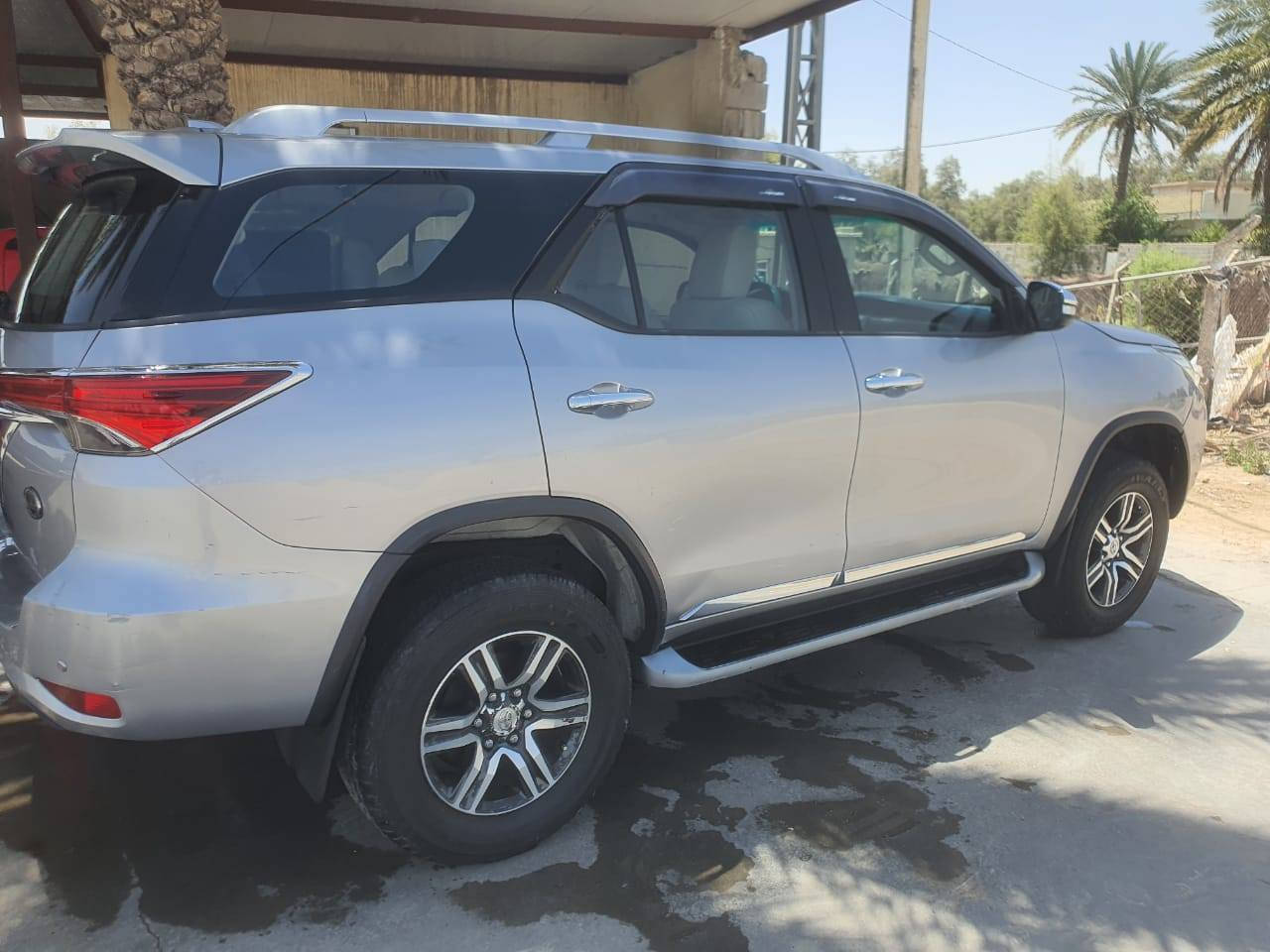تويوتا . فورچنر  2016 . مكفوله . محرك 2700 مامفتوح . تخم تاير جديد . صدر جديد  سنويه 31 . رقم دولي . 
***********
***********
