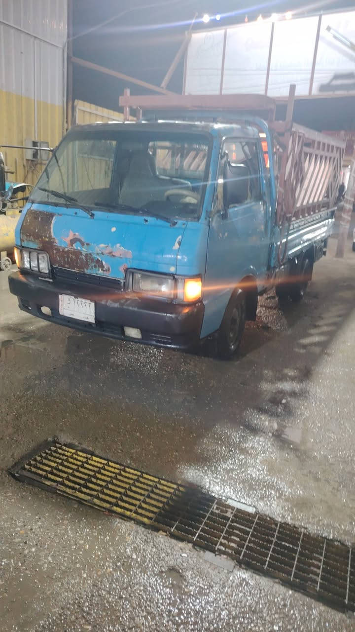 سلام عليكم سيارة كية حمل مديل 94 سيارة شغالة وكبل تطلع علئ باب اللة مكاني بغداد حي النصر سعرهة 50 بيهة مجال بسيط رقمي ***********
