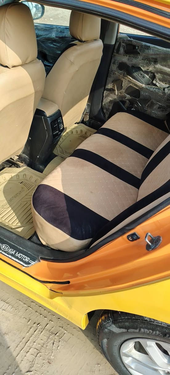 سلام عليكم اوبتيمه لوتز كوري 2011 رقم بابل بسمي مكينه 2000 منظوم غاز بيهه سياره جاهزه من كلشي تبريد حداديه تايرات دوشمه جديده ضربه السياره واضحه بالسونار مكان السياره الديوانيه السعر 78 وبيه مجال ***********  ***********
